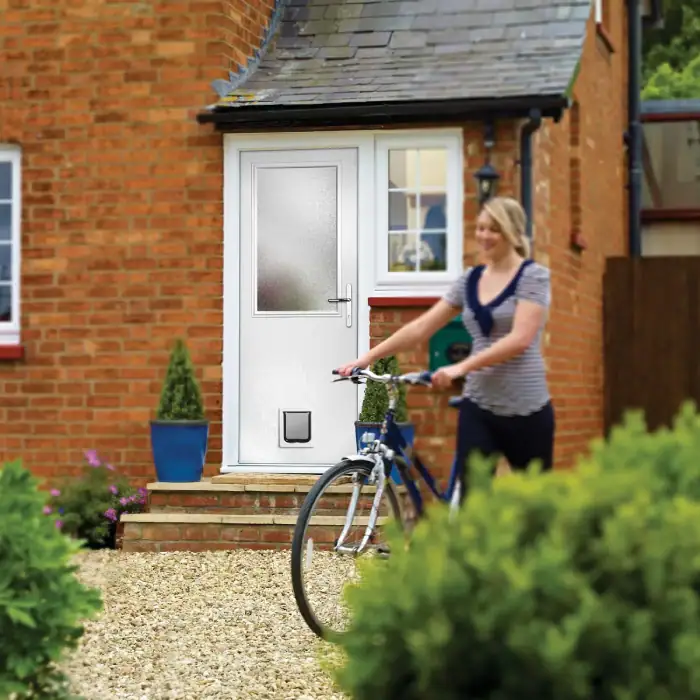 Chigwell-Window-Centre-Composite-Door-Back-Garden-Gallery-Image-4